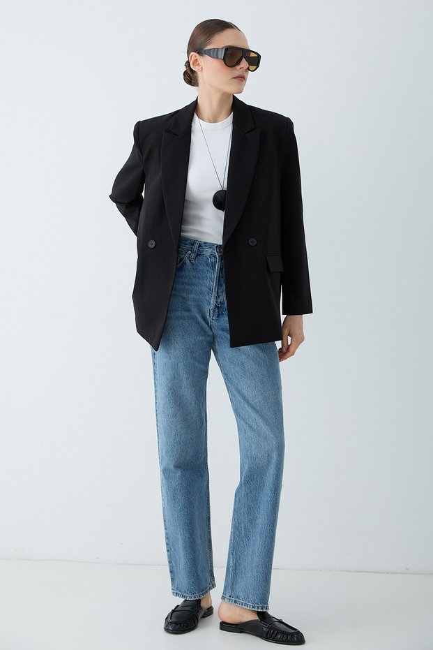 Women's Double-Breasted Collar Blazer Jacket with Double Button Pocket Flap Detail - Black