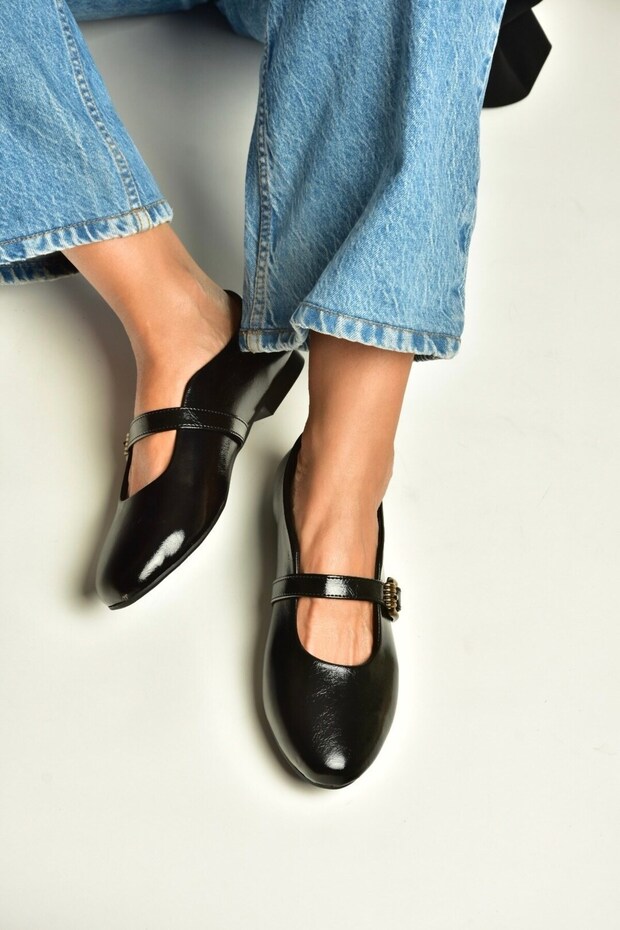 Z820655260 Black Rustic Women's Ballerinas