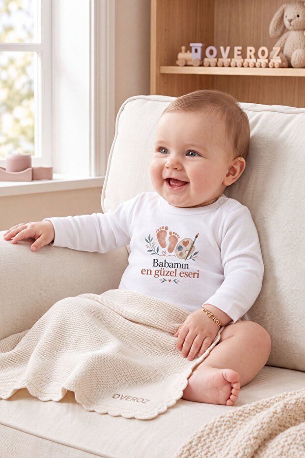 Long Sleeve White Baby Bodysuit with "Dad's Most Beautiful Work" Written on It, Cotton Snap Fastener Bodysuit 6011