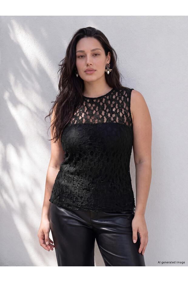 Alita City with a Difference, Lcw Curve Black Lace Patterned Oval Neck Sleeveless Women's Blouse