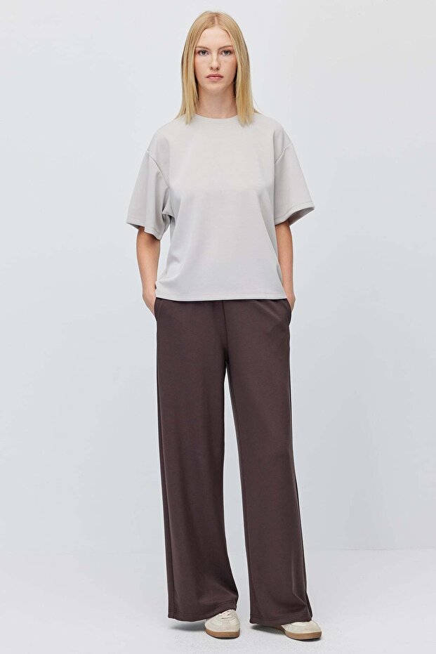 Women's Wide Leg Sweatpants with Elastic Waist