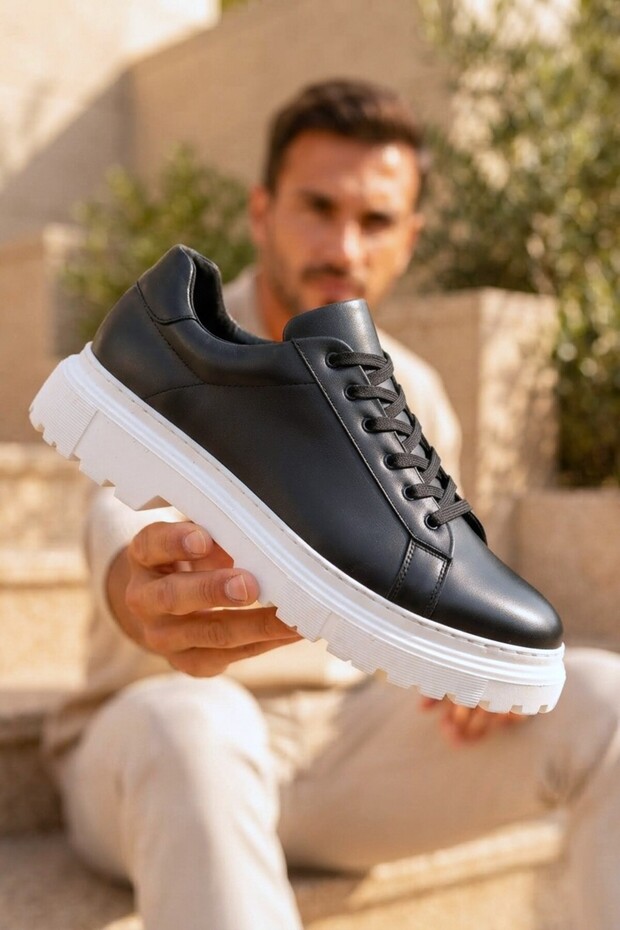 Zrk-X49 Premium Black and White High Sole Lace-Up Men's Classic Shoes