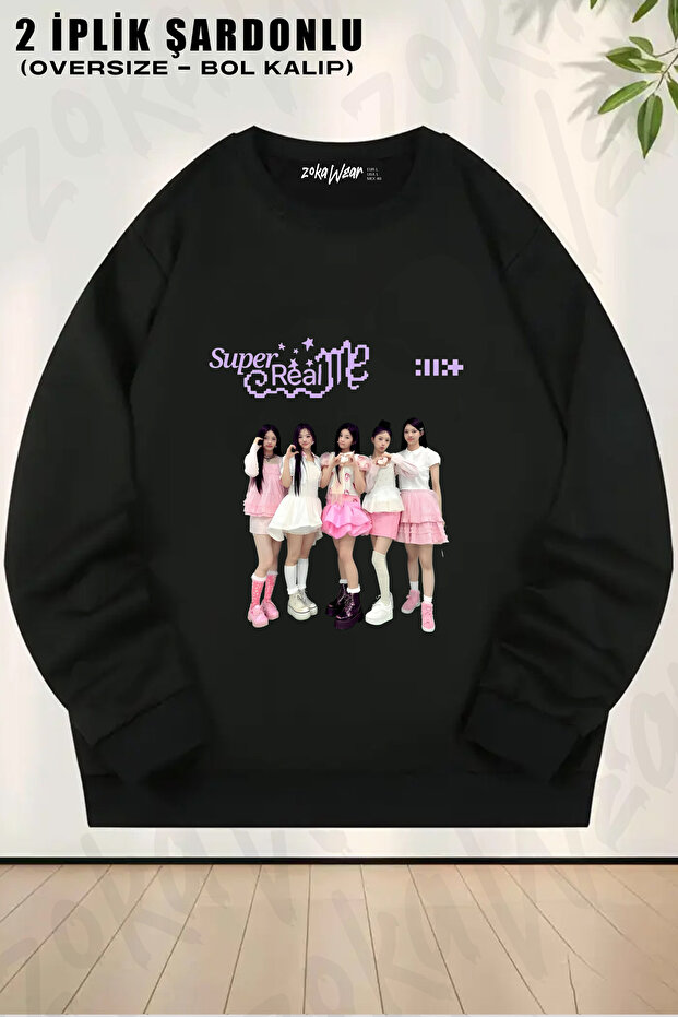 Super Real Me Illit Illit Printed Crew Neck Sweatshirt
