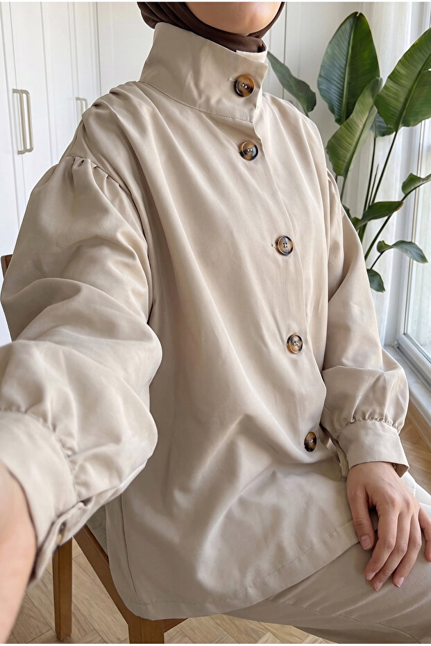 Women's Stand Collar Balloon Sleeve Buttoned Lightweight Shiny Fabric Women's Jacket
