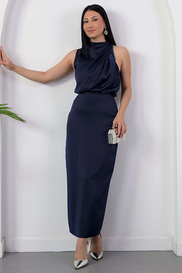 Crew Neck Slit Front Flowy Dress Grs4126