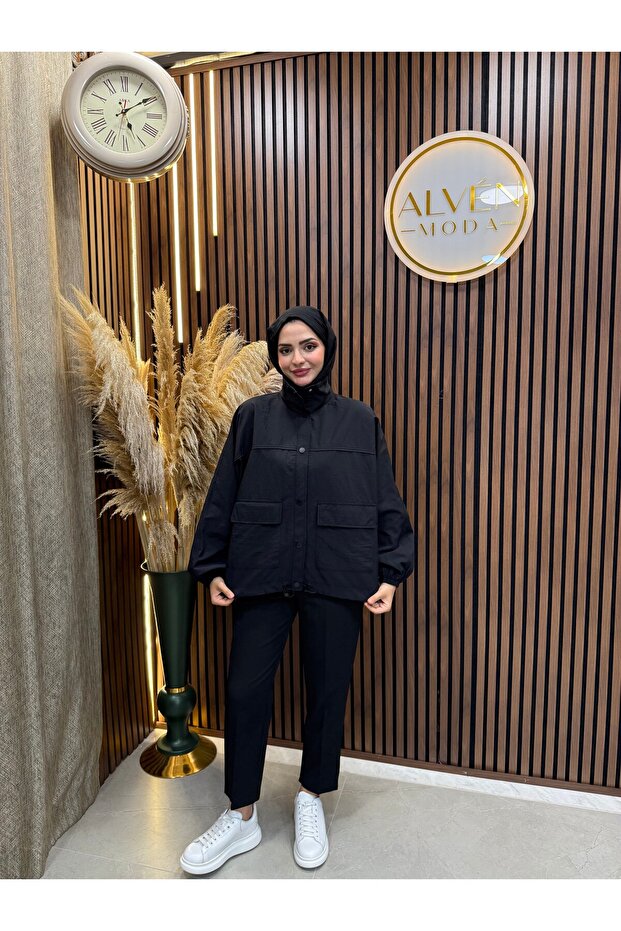 Nayla Waterproof Hooded Women's Raincoat | Black