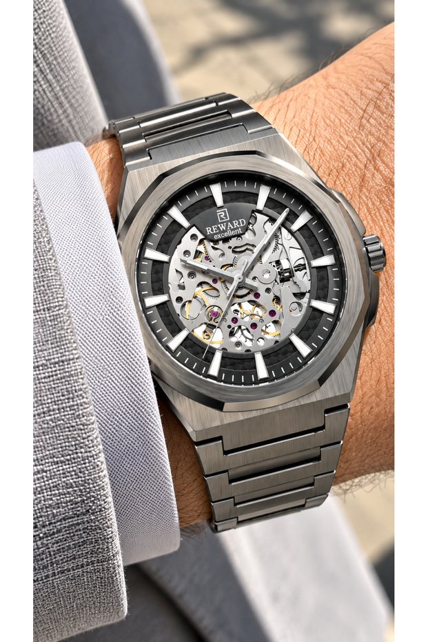 Automatic (Battery-Free) Men's Wristwatch, Smoked Steel Band, Functional, Gray Dial, + Chain Bracelet