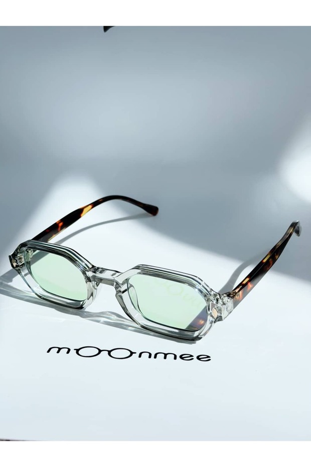 Futa Photochromic Sunglasses