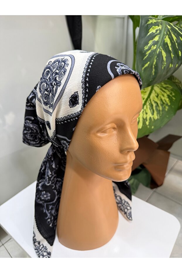 Hannescarf bone şal