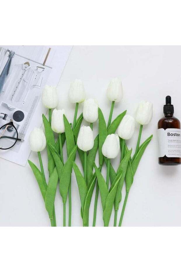 LATIFA 10 artificial white silk tulips, 13.5 inches long, perfect as a gift for spring, Mother's Da