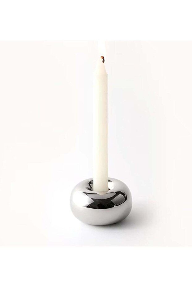 Silver Modern Doughnut Shaped Candlestick Holder, Small Decorative Taper Candle Holder for Bathtub