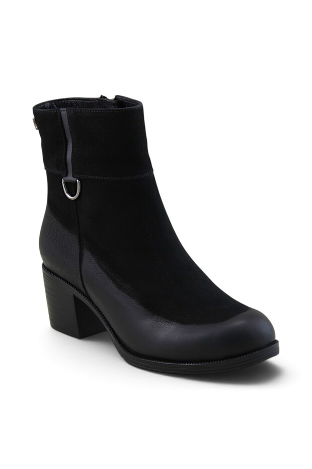26030310 Genuine Leather Women's Boots