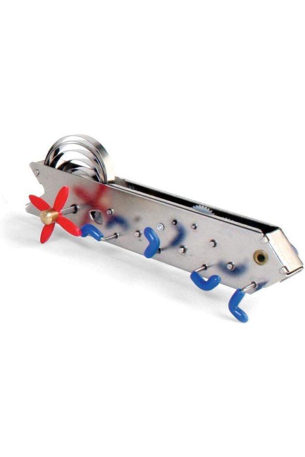 Bonga Climbing Worm Wind Up