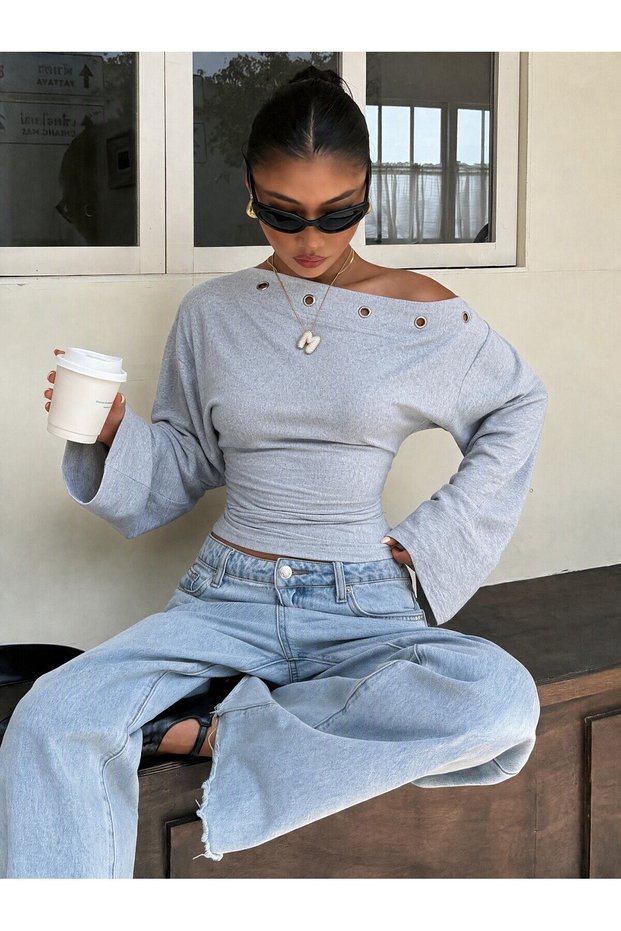 Women's One-Shoulder Asymmetrical Collar Metal Detailed Draped Long Sleeve Blouse