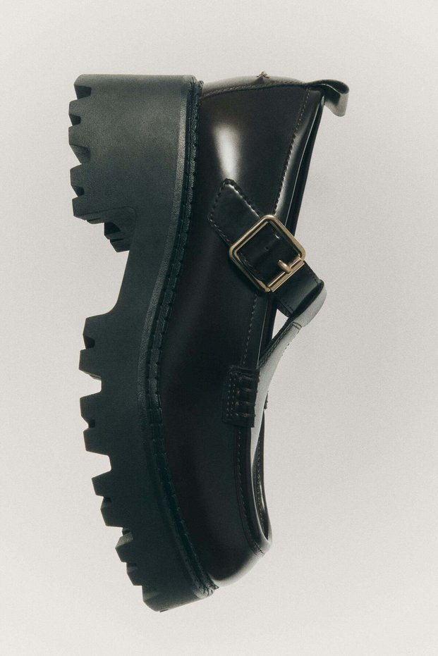 Chunky loafers