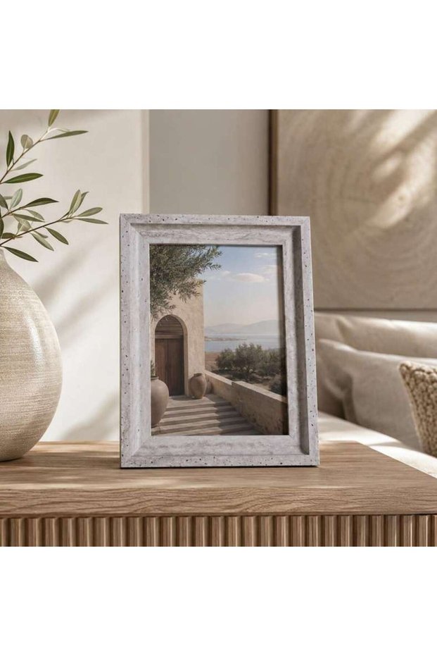 Aryan Photo Frame 19.8x24.9cm - Grey - 194BNB9900138