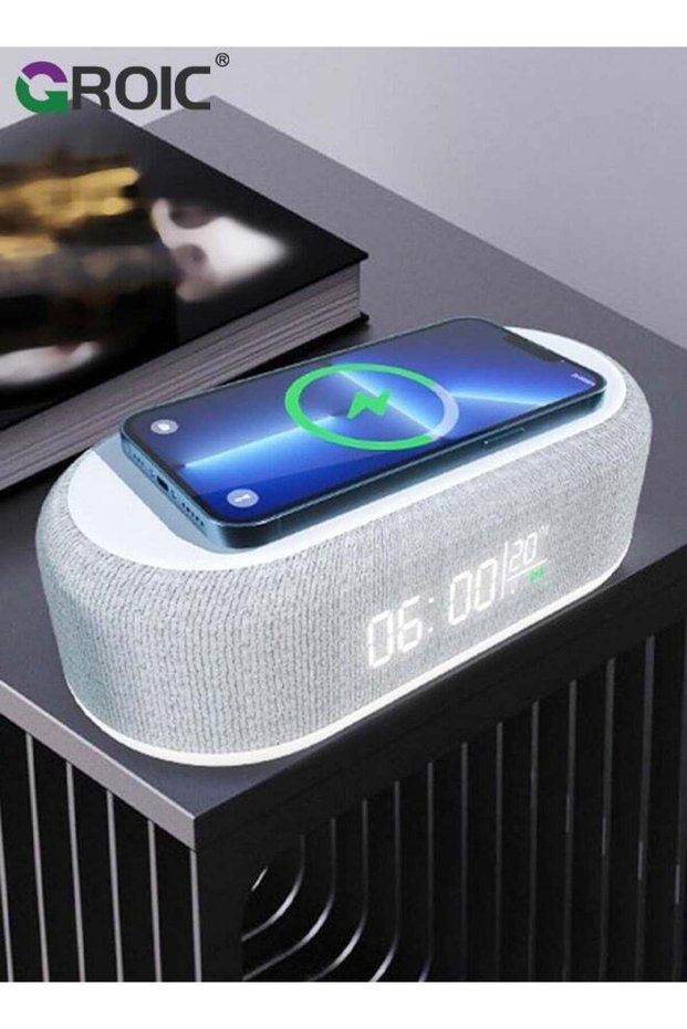Alarm Clock with Wireless Charging 15W Fast, Clocks for Bedrooms 0-100% Dimmer, Dual Digital Temper