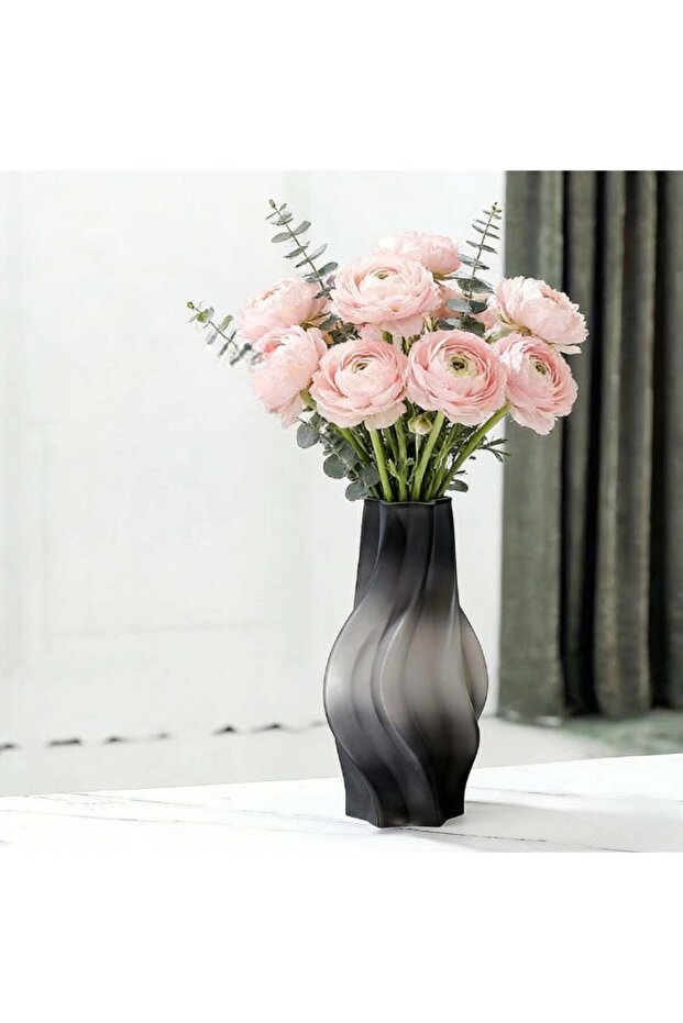 The Vase Elegant Contemporary Accent for Showcasing Dried and Preserved Blooms