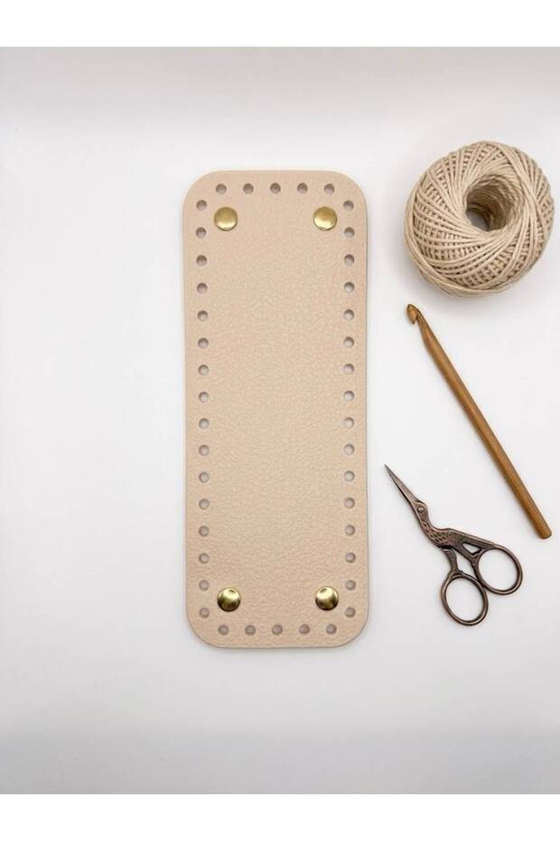 Rivetli Silicone Rectangular Bag Base Cream 18X7