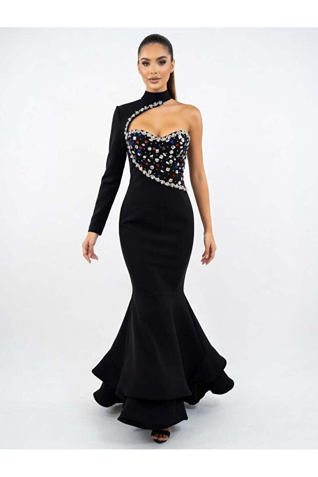 Luna One-Shoulder Gown