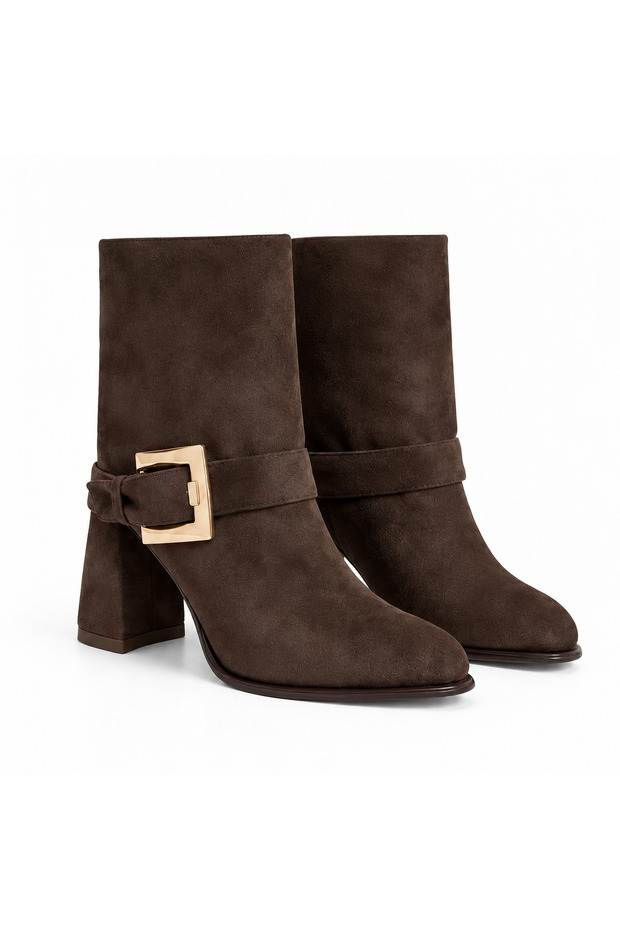 Women's Casual Zipperless Pointed Toe Buckle Detailed Stylish Modern Thick Heel Brown Boots & Booties