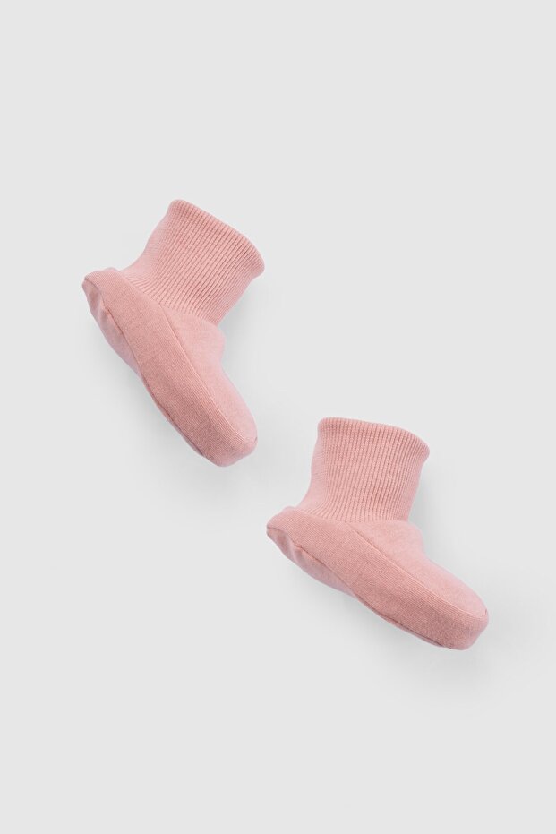Organic Cotton Pink Baby Booties