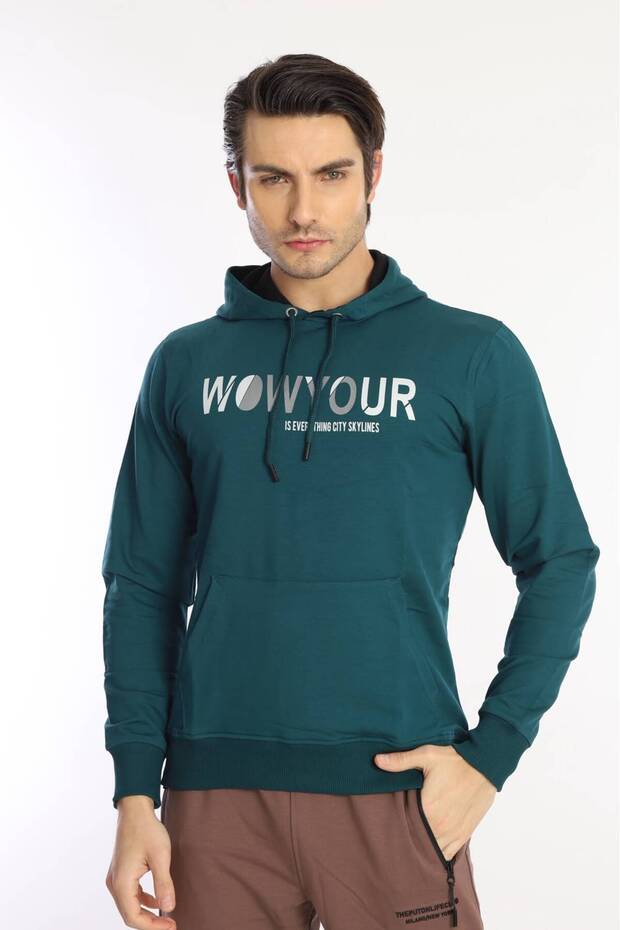SPORTSWEAR