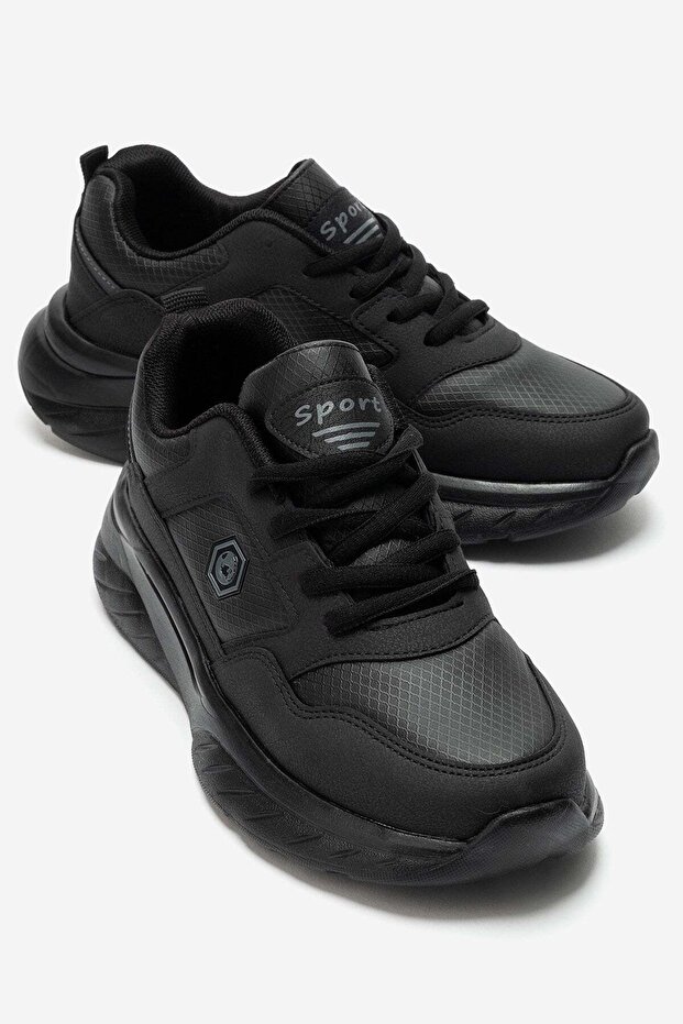 Women's Studded Lace-Up Leather Sneakers Black Black