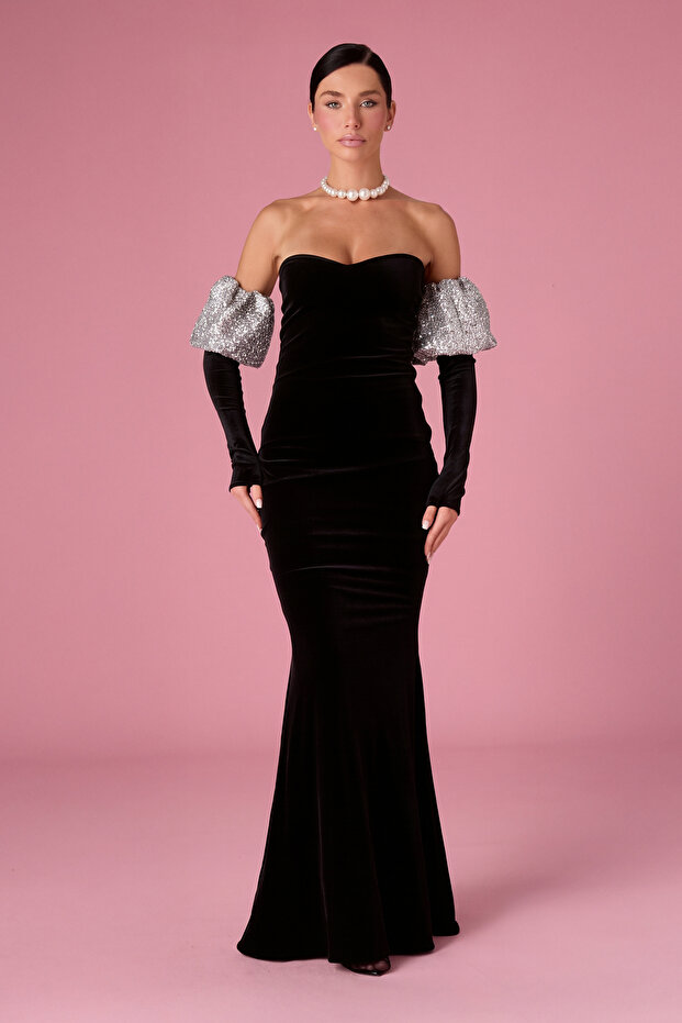 Anastelle Gown