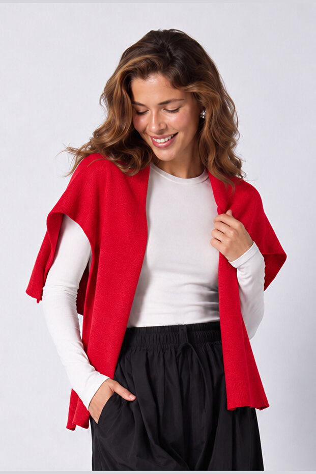 Women's red square neck knit shawl 32040