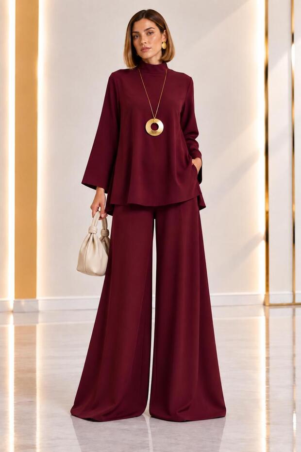 Blouse with Side Slits and Slit Detail & Wide-Legged Trousers Bottom Top Crepe Set Cou-116