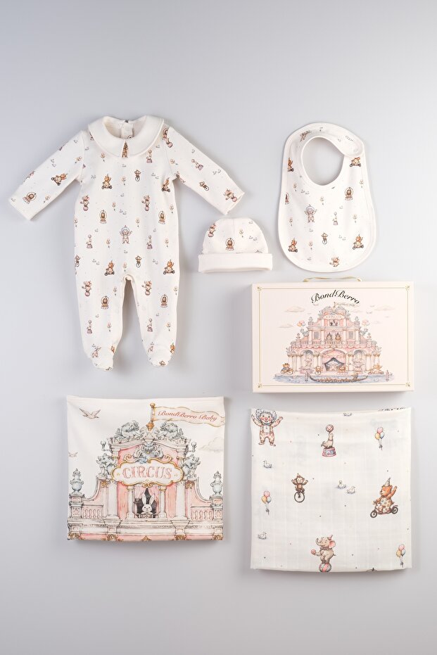 100% Cotton Newborn 5-Piece Hospital Discharge Set (Şatoda Carnival)