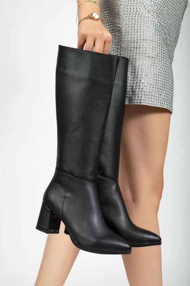 Aurelia Premium Thick Heeled Winter Zippered Black Boots