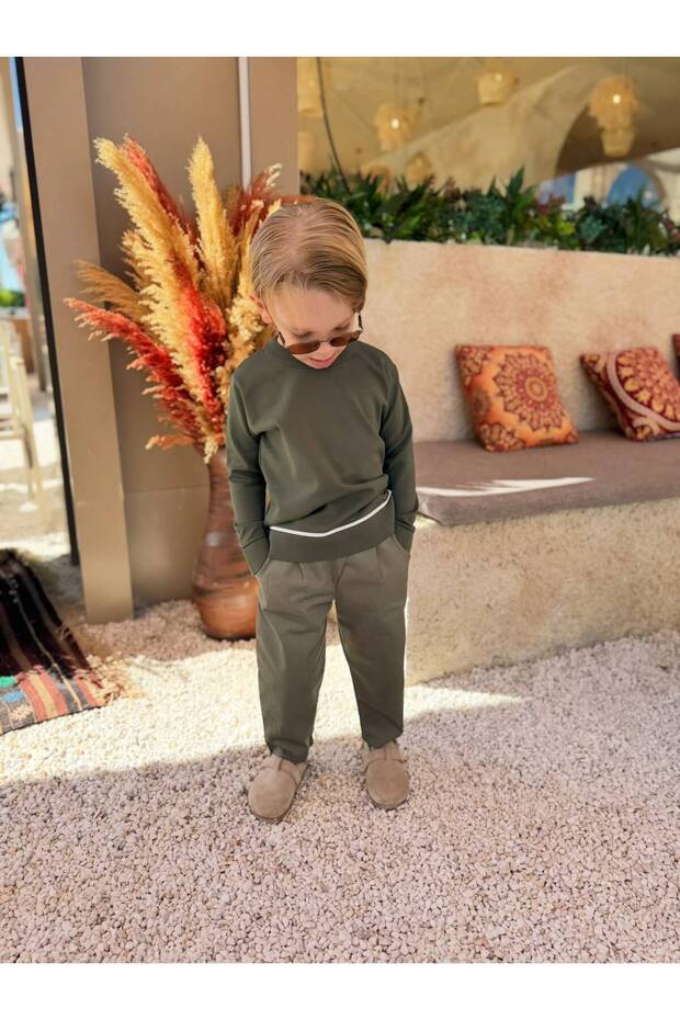 Boy's Khaki Green Sweat & Pants 2-Piece Set