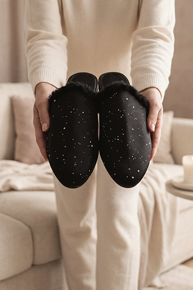 Women's Winter Slippers Furry Stylish Daily Home Slippers
