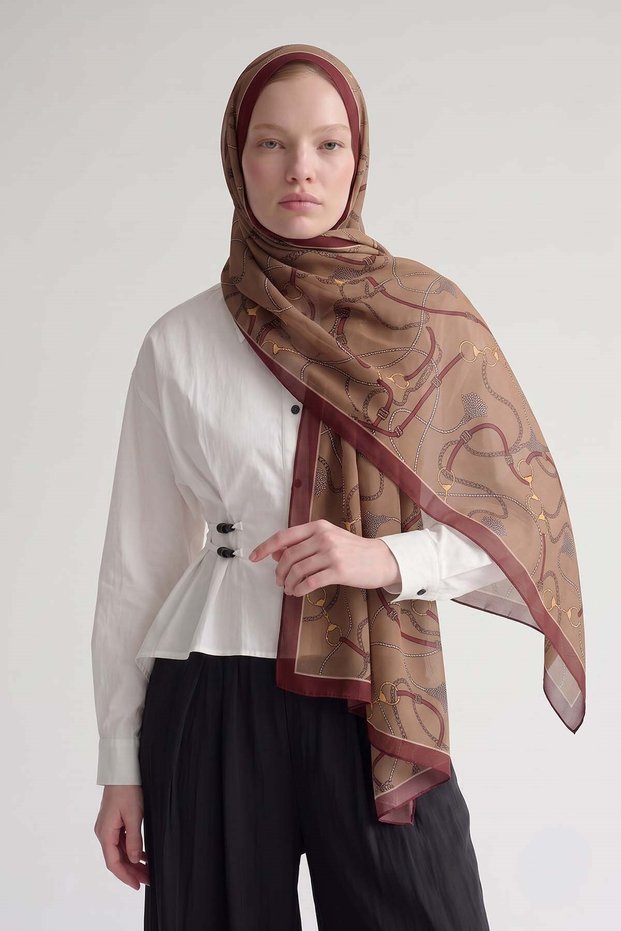 Chain Patterned Olera Shawl Rose