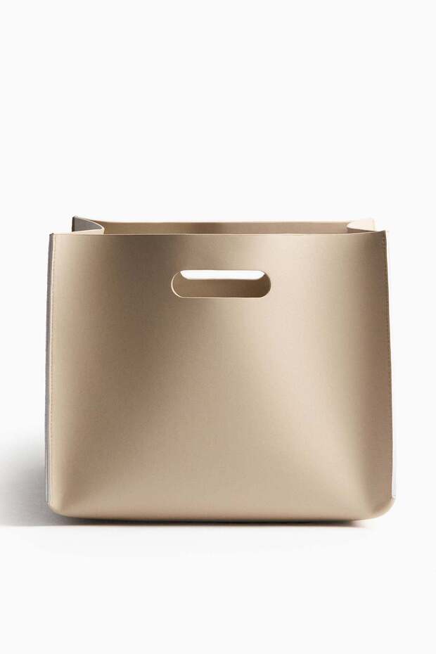 Large storage basket