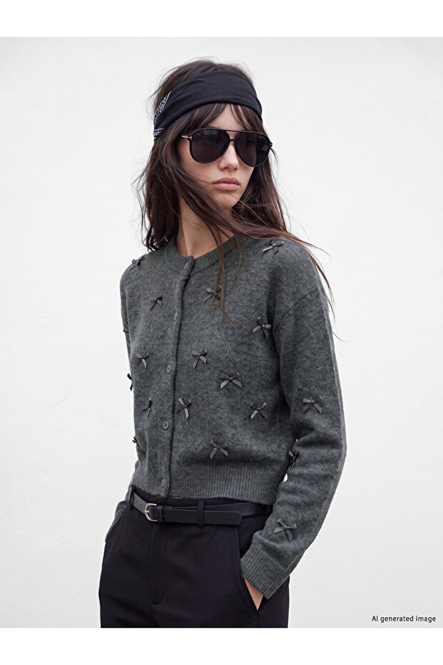Esvab • Modern & Distinctive Bow Embellished Women's Knitwear Cardigan