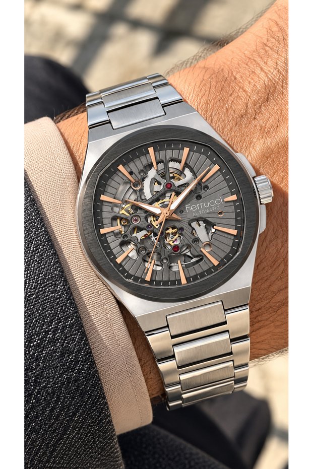 Skeleton Dial, Silver Smoked Color Steel Band, Smoked Dial, Automatic Without Battery Men's Wristwatch in Stylish Box+Bracelet