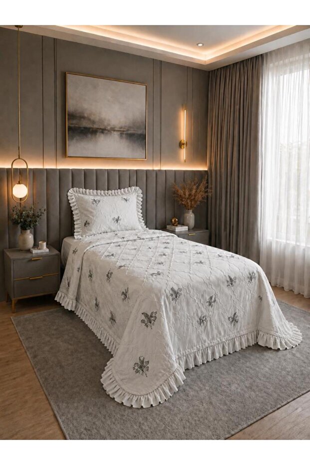 Ruffle Artemis Embroidered Chenille 2-Piece Single Bedspread Cream