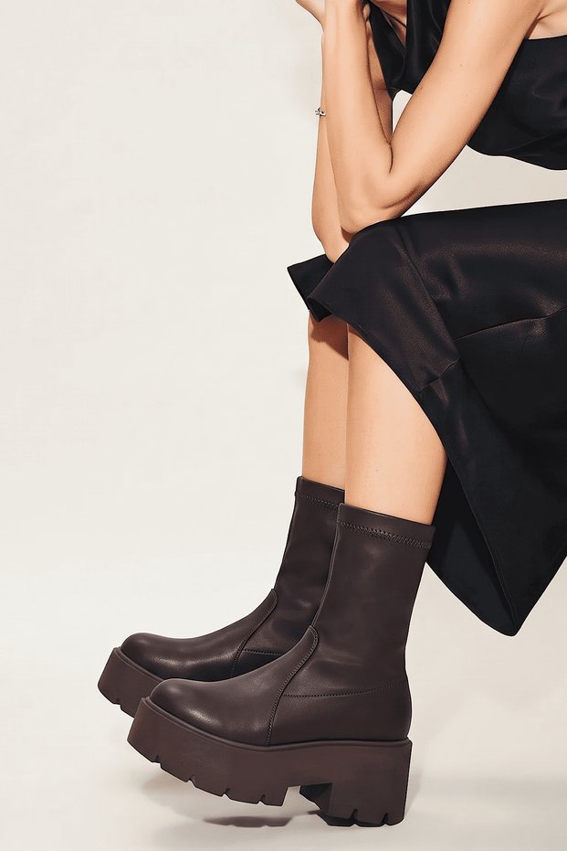 Toly Bitter Brown Leather Zippered Women's Boots
