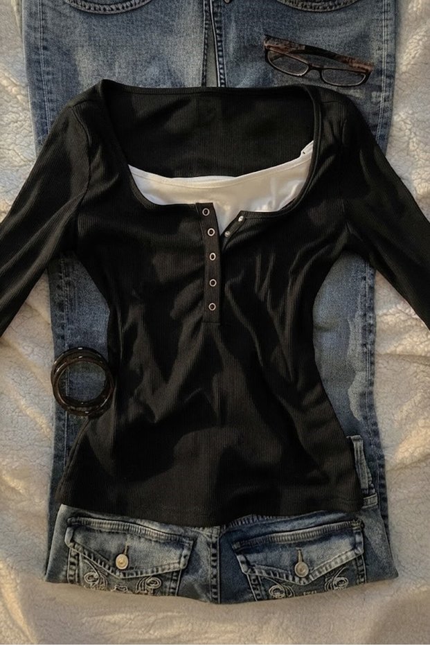 Basic Snap Detail White Henley Collar Y2K Long Sleeve Body with Attached Body Part