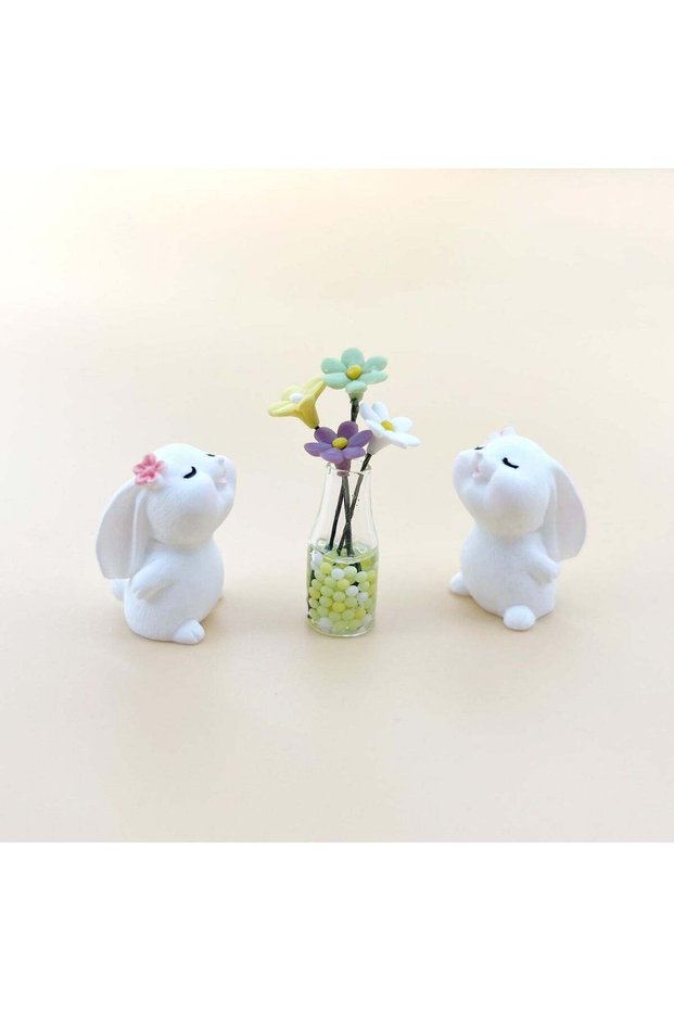 Car Ornament – Daisies + Two Bunnies, Cute Figurine, Dashboard Decor, Resin