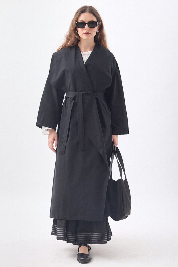 Wide Collar Trench Coat Black