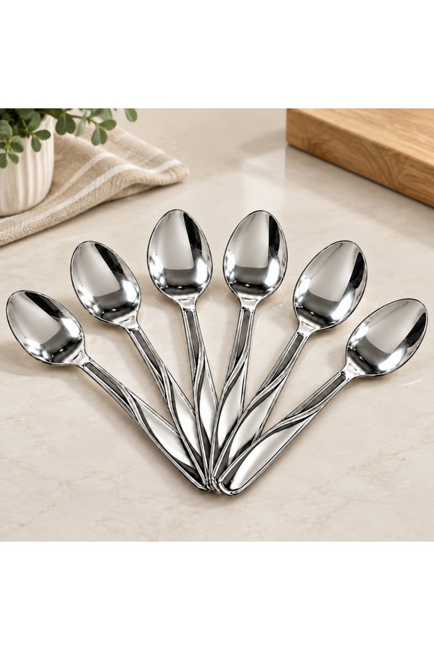 6 Pieces of Dessert Spoon