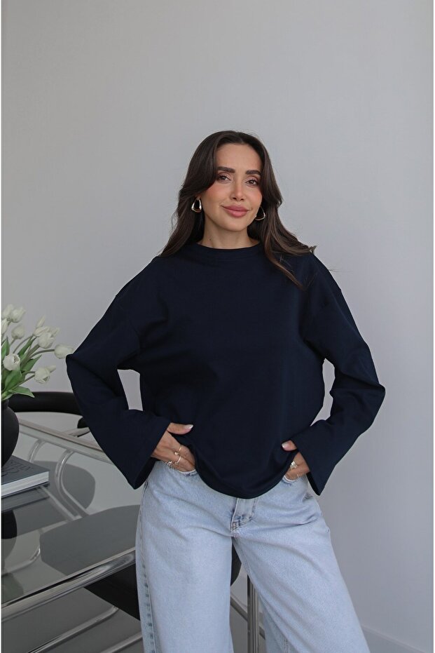 Navy Blue Spanish Sleeve Basic Sweatshirt