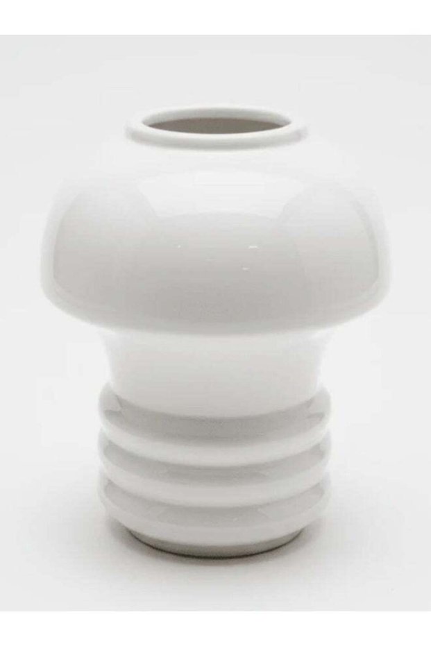 AKDC Mushroom-Inspired Ceramic Decorative Vase – Elegant White Playful Sculptural Design, 12 × 14 c