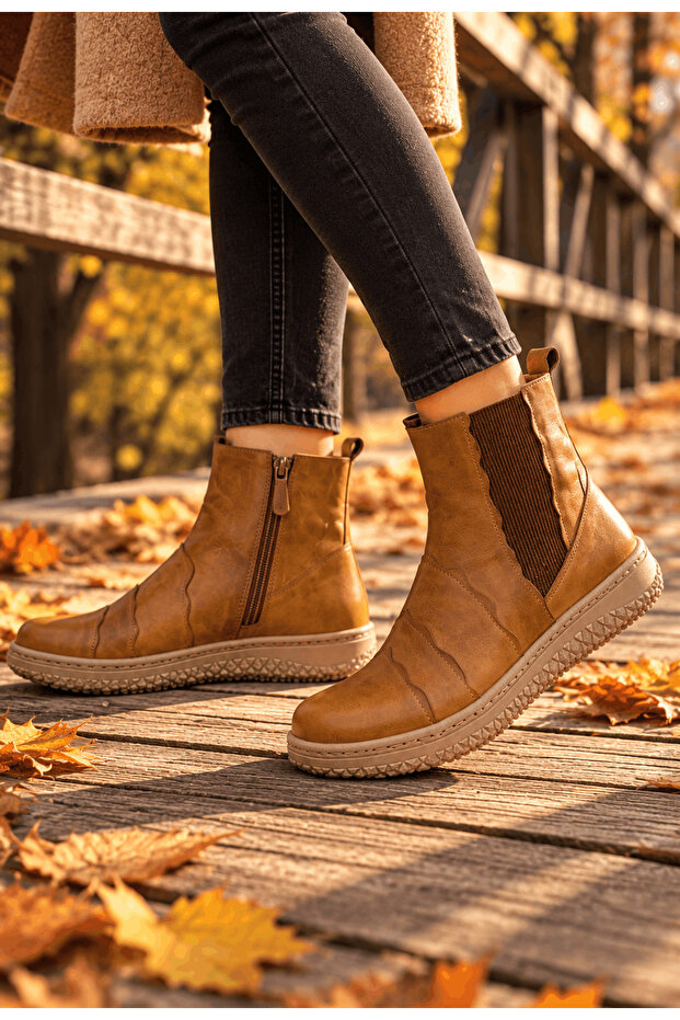 Women's Genuine Leather Chelsea Casual Boots Model Name: Saraswatı