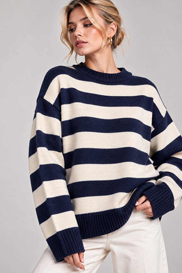 Women's Navy Blue Thick Striped Crew Neck Casual Knitwear Sweater
