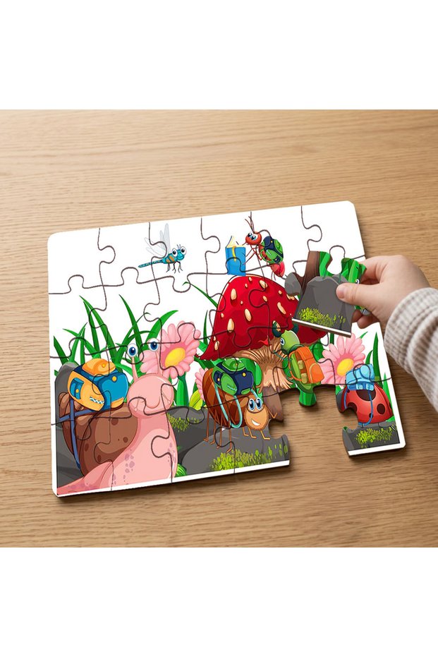 24 Piece Wooden Children's Puzzle with Cute Hardworking Insects Design Mpk0741